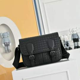 Picture of Bottega Veneta Mens Bags _SKUfw240127278fw